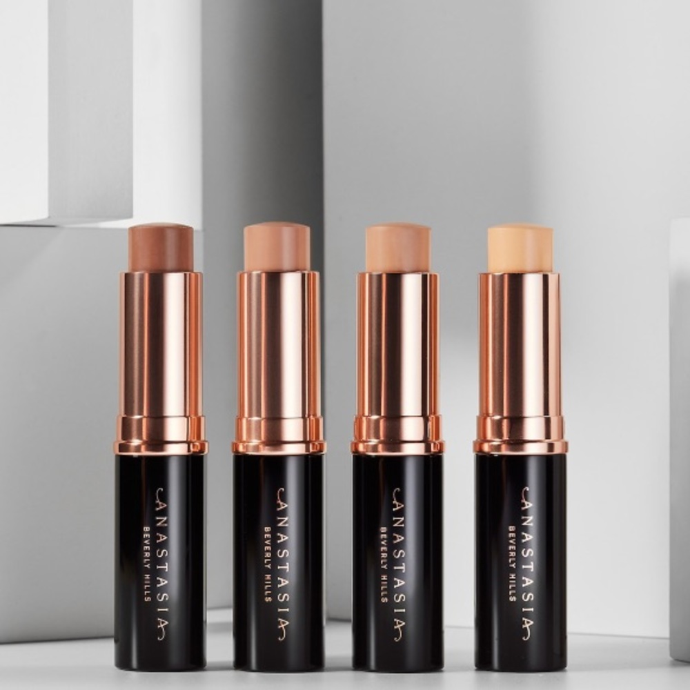 🆕💋ANASTASIA BEVERLY HILLS Stick Foundation ABH Warm Natural - Shadow - Banana